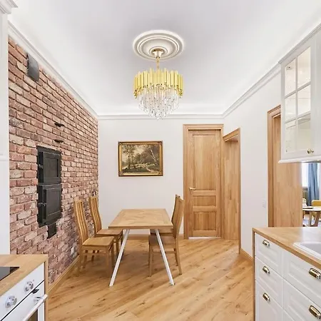Apartment In Old Town With Free Parking Kaunas